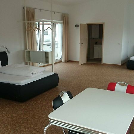 Dreikoenig Aparthotel Crailsheim Room photo