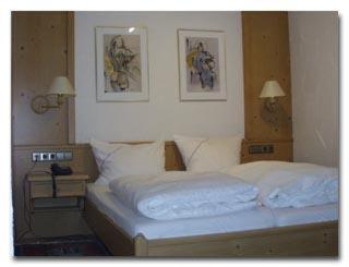 Dreikoenig Aparthotel Crailsheim Room photo